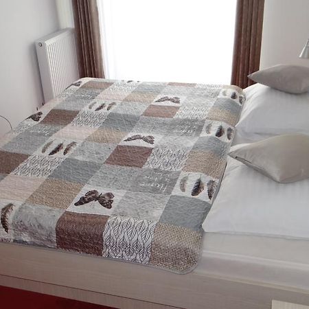 Apartamenty - Wynajem トチェフ エクステリア 写真