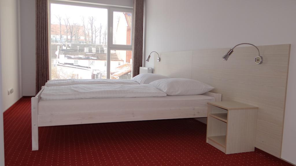 Apartamenty - Wynajem トチェフ 部屋 写真