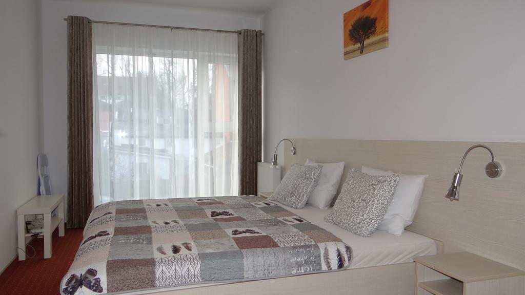 Apartamenty - Wynajem トチェフ エクステリア 写真